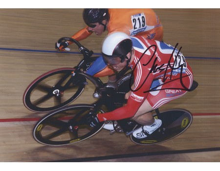 SIR CHRIS HOY SIGNED CYCLING PHOTOGRAPH